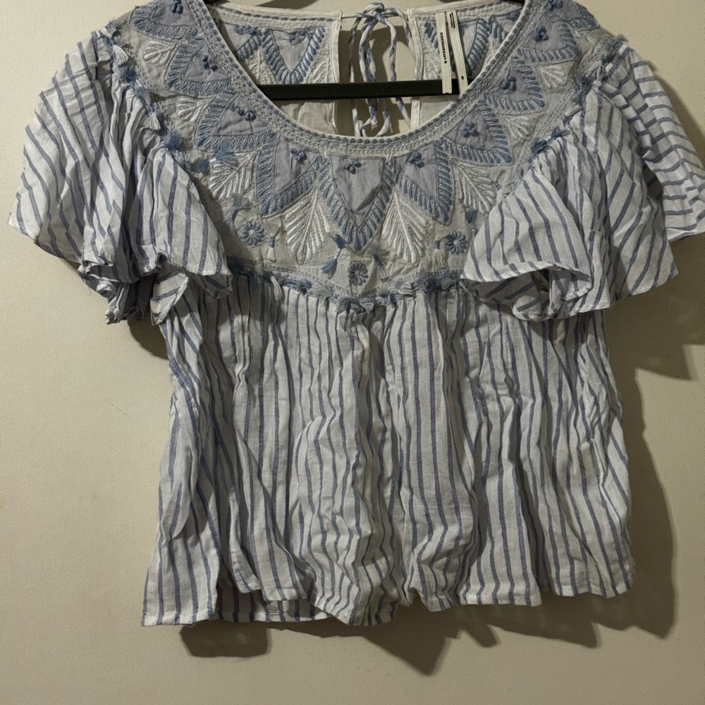 Anthropologie light Blue Striped Flutter Sleeve Embroidered Women’s Top xs - Picture 3 of 6